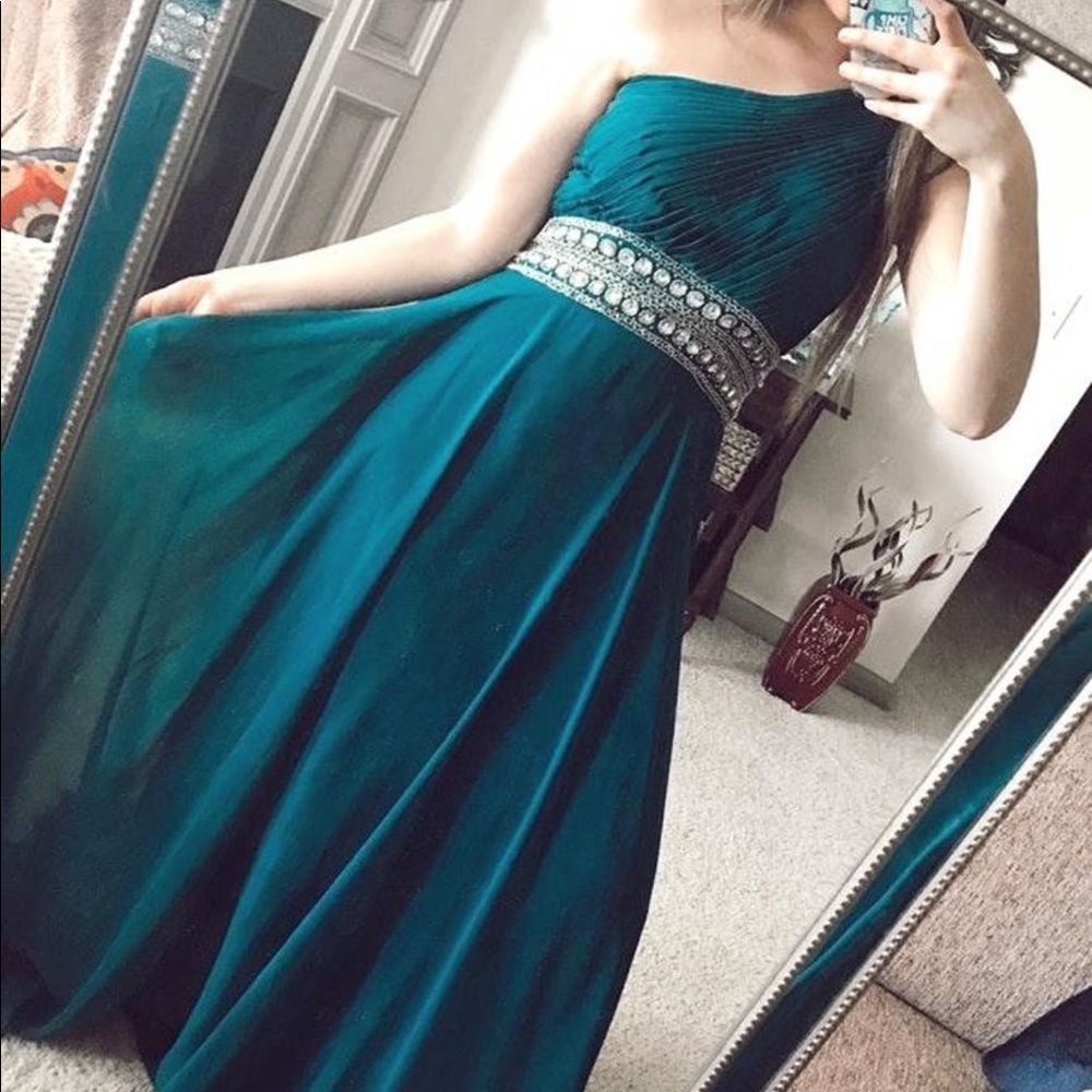 Long green dress